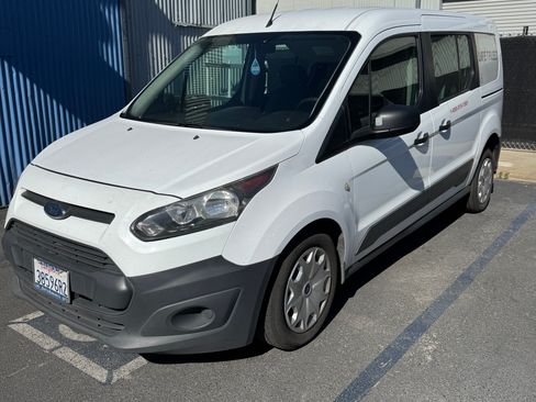 Used 2018 Ford Transit Connect XL image 2