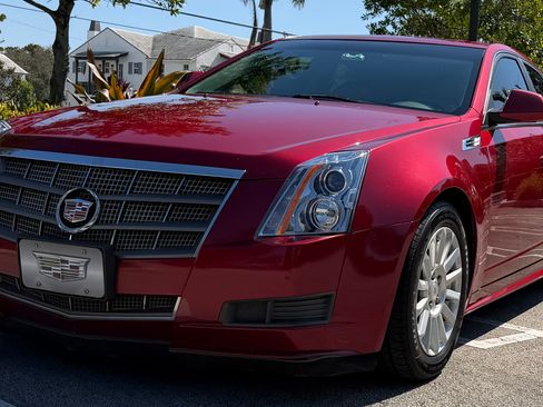 Used 2010 Cadillac CTS Luxury image 5