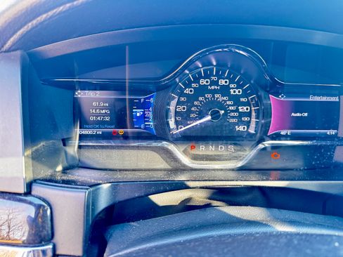 Used 2014 Lincoln MKS AWD w/ Equipment Group 101A image 15