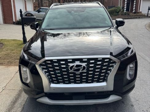 Used 2021 Hyundai Palisade Limited image 2