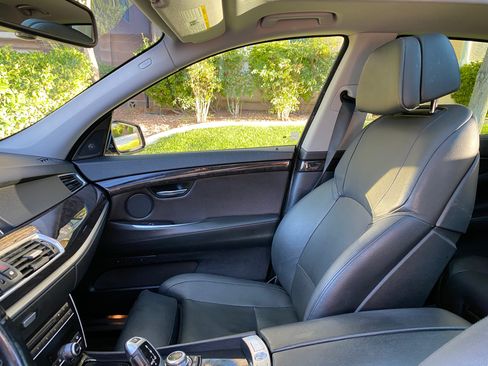 Used 2012 BMW 535i Gran Turismo image 8