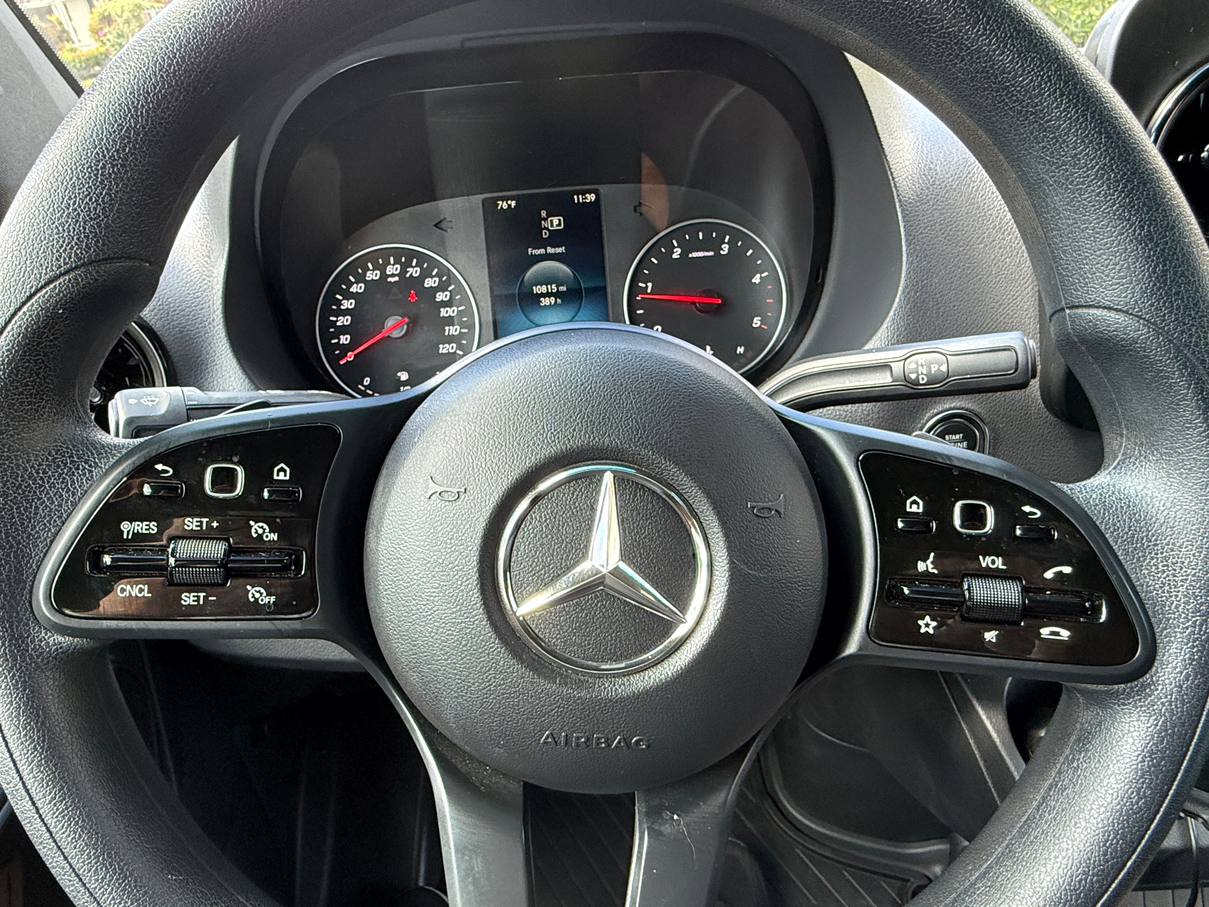Used 2023 Mercedes-Benz Sprinter 2500 image 4