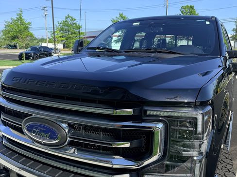 Used 2022 Ford F250 Lariat w/ Lariat Ultimate Package AWD/4WD image 1