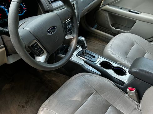 Used 2011 Ford Fusion SEL w/ 301A Rapid Spec Order Code FWD image 6