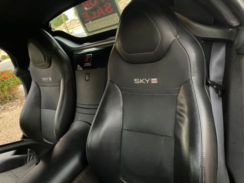 Used 2007 Saturn Sky Red Line image 27