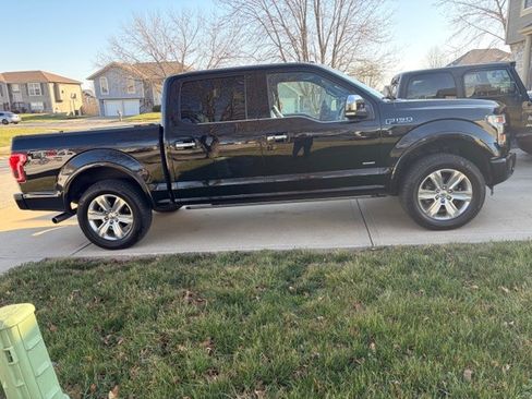 Used 2016 Ford F150 Platinum w/ Technology Package image 6