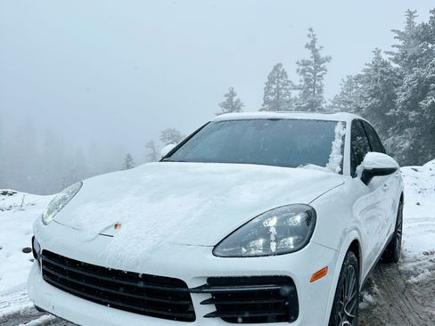 Used 2019 Porsche Cayenne S AWD/4WD image 8