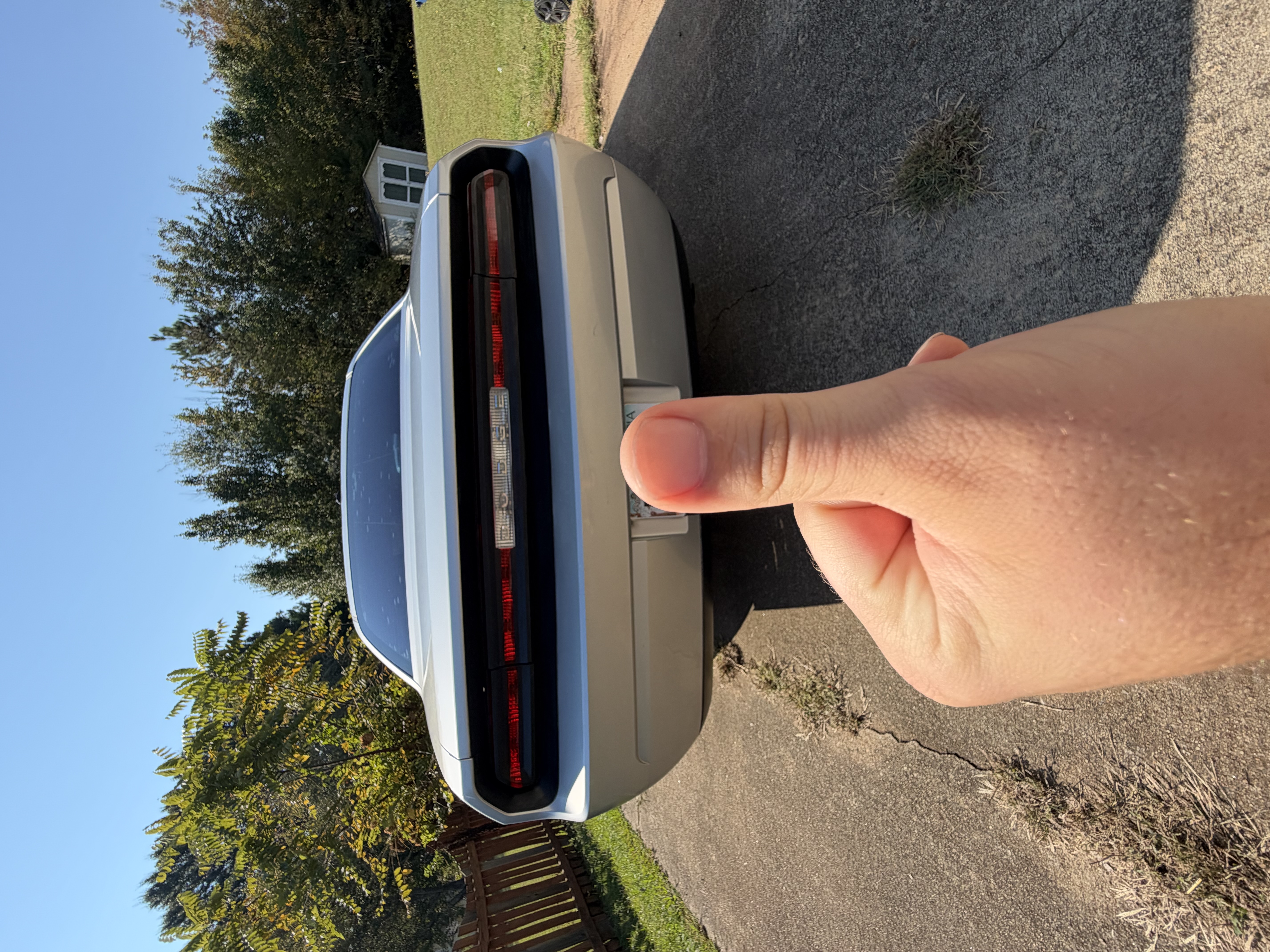 Used 2010 Dodge Challenger SE RWD image 18
