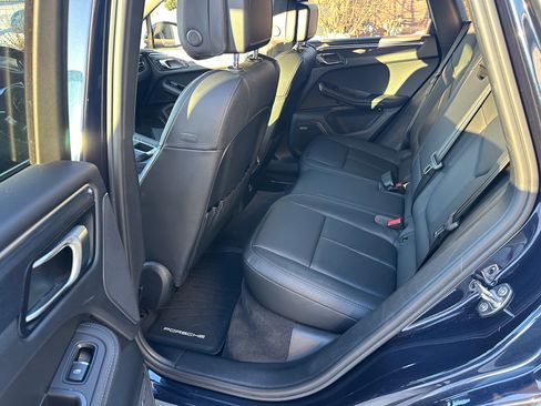 Used 2021 Porsche Macan GTS image 13