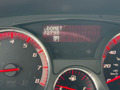 Used 2008 GMC Acadia SLT w/ Convenience Package image 14