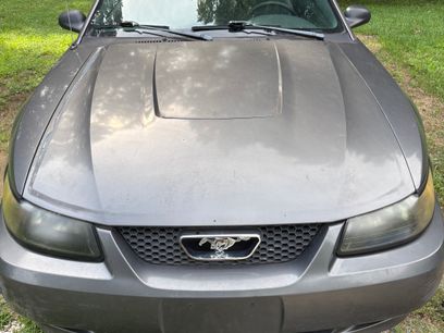 Used 2004 Ford Mustang Coupe