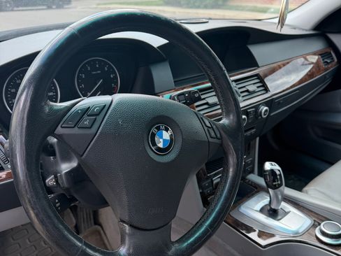 Used 2008 BMW 528xi Sedan AWD/4WD image 2