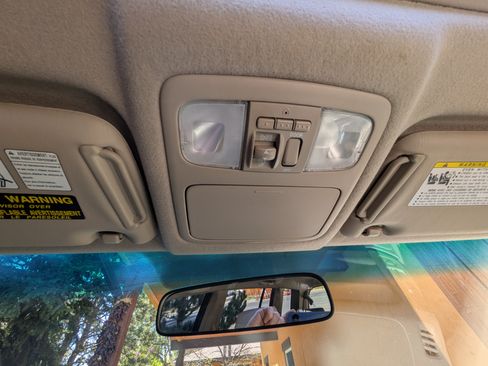 Used 2007 Toyota Highlander Hybrid image 25