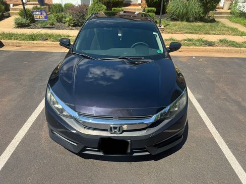 Used 2017 Honda Civic EX image 2