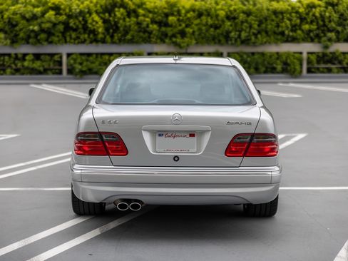 Used 2000 Mercedes-Benz E 55 AMG Sedan image 6