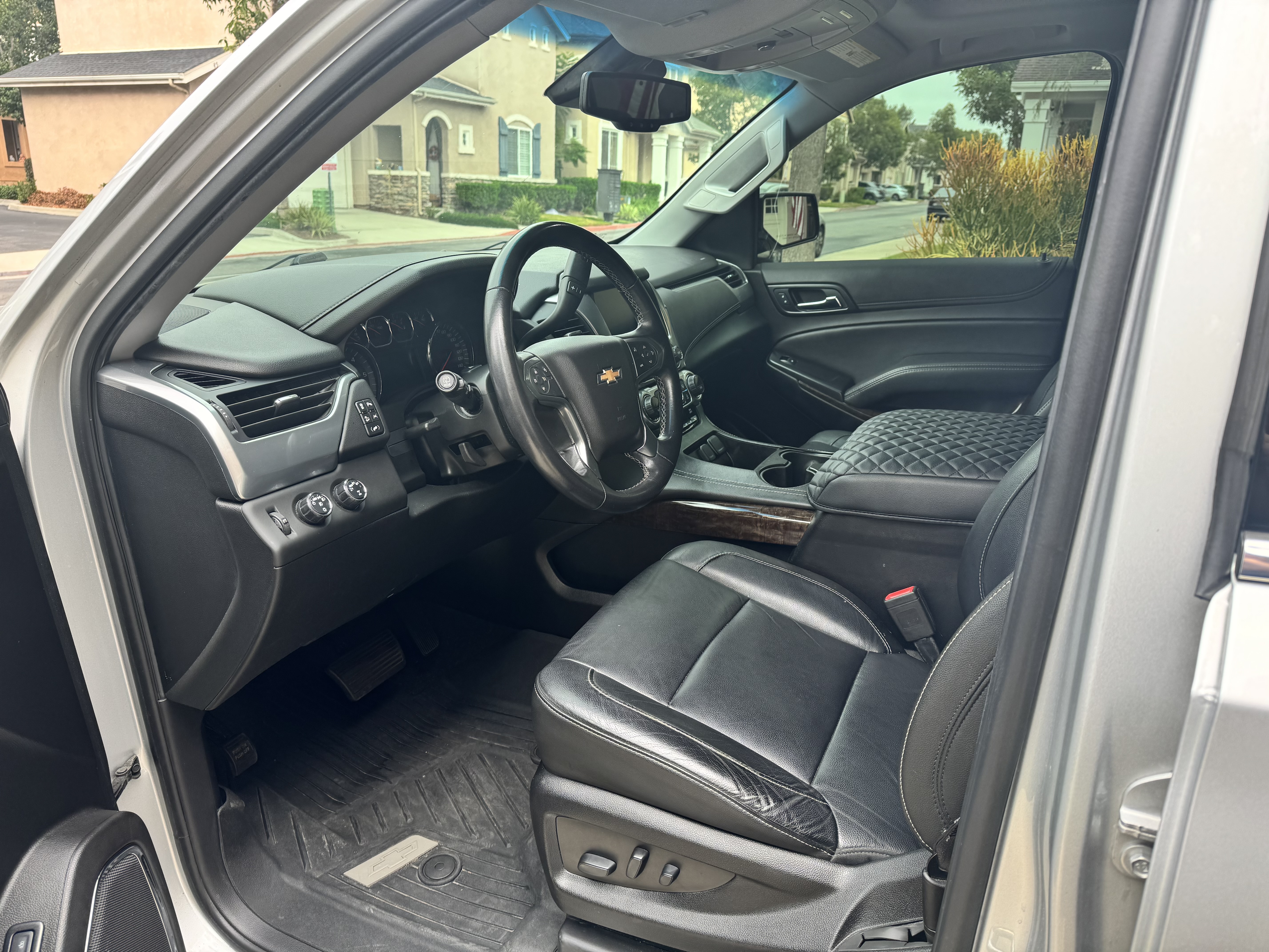 Used 2019 Chevrolet Tahoe LT AWD/4WD image 6