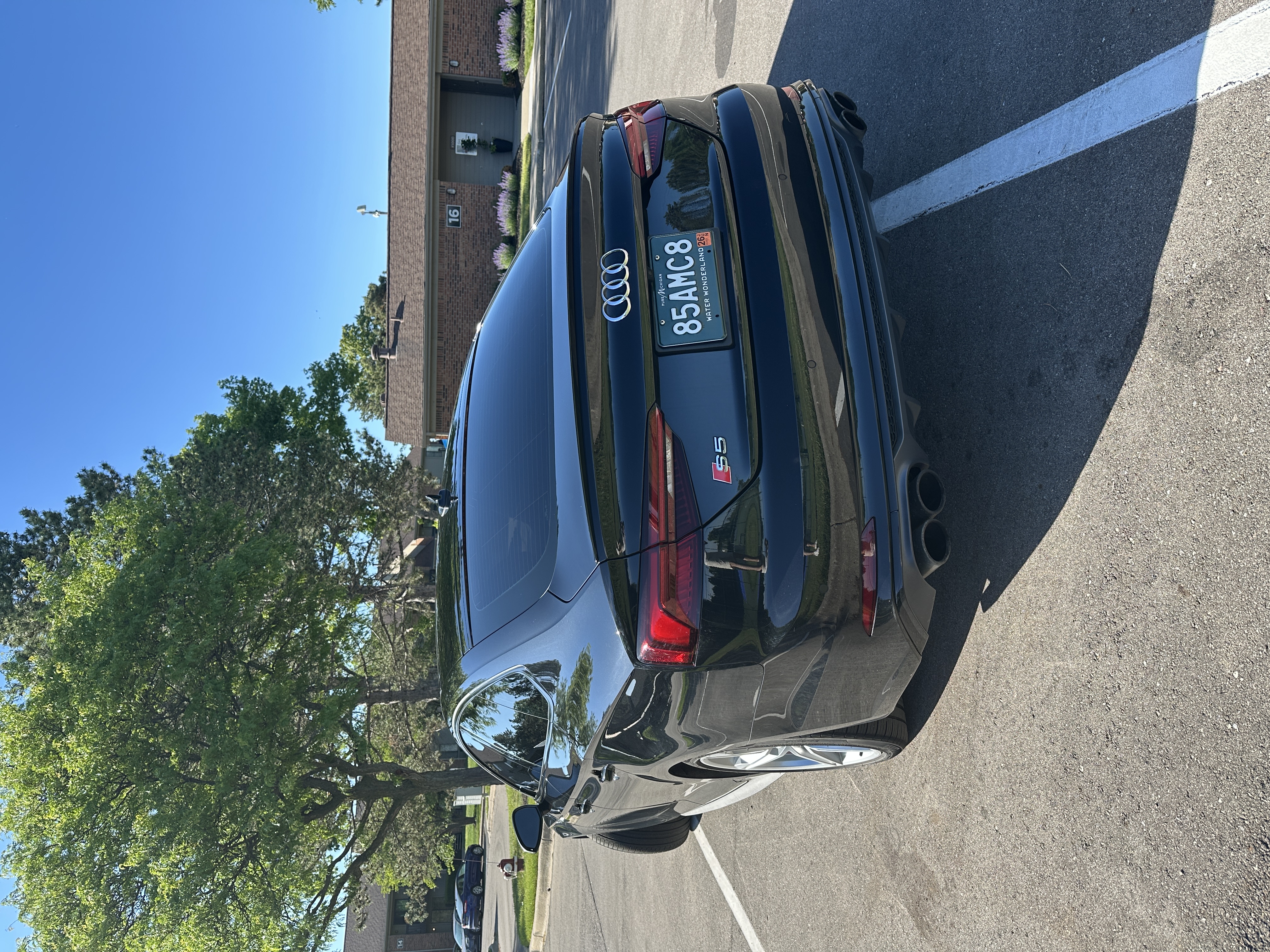 Used 2018 Audi S5 Premium Plus w/ Navigation Package AWD/4WD image 2