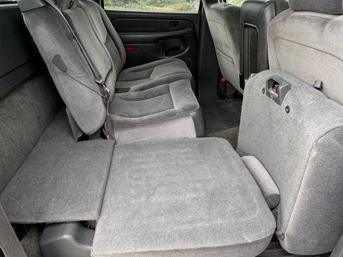 Used 2005 GMC Sierra 2500 SLE w/ Heavy-Duty Power Package image 32