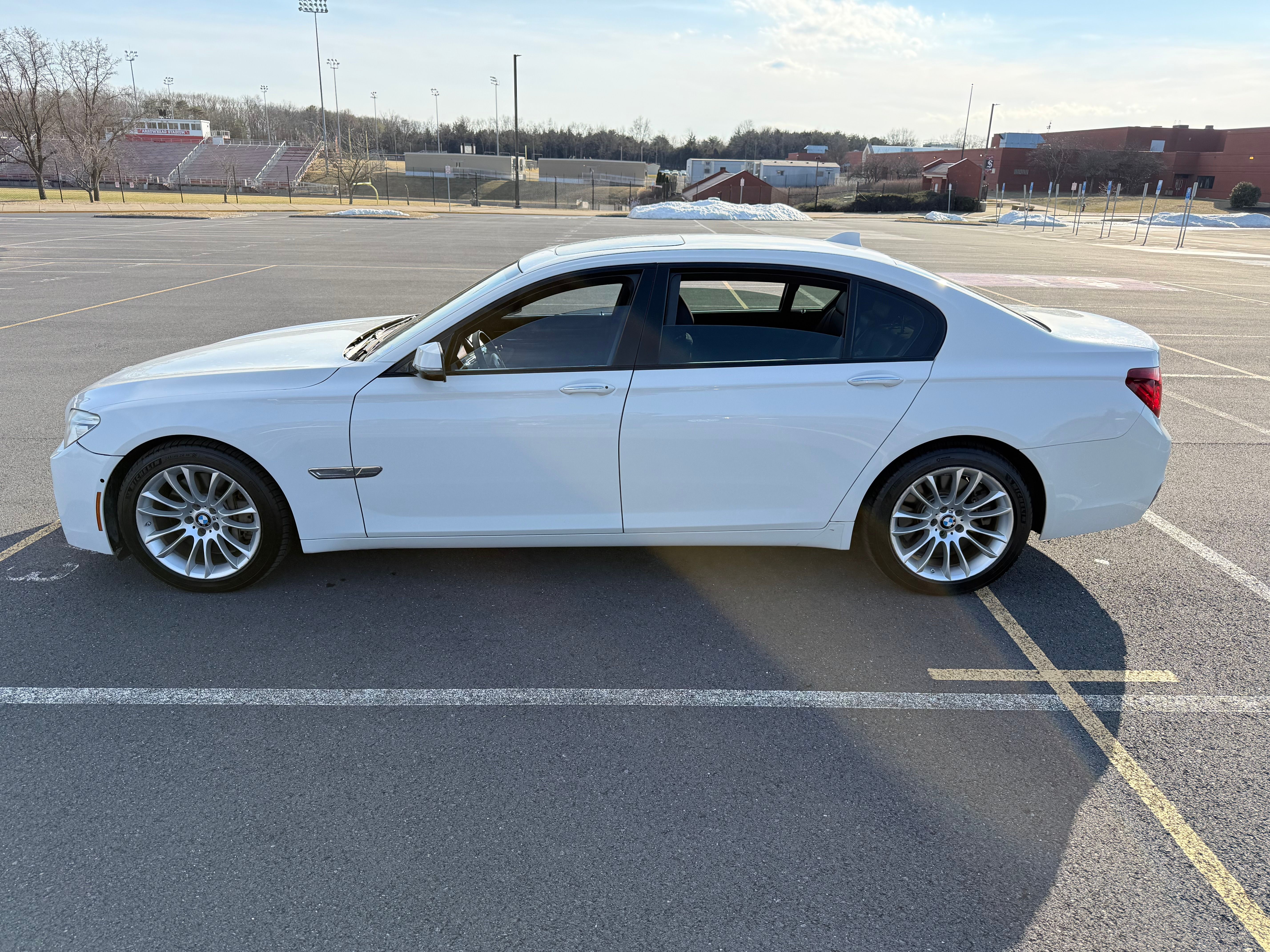 Used 2013 BMW 750Li xDrive AWD/4WD image 4