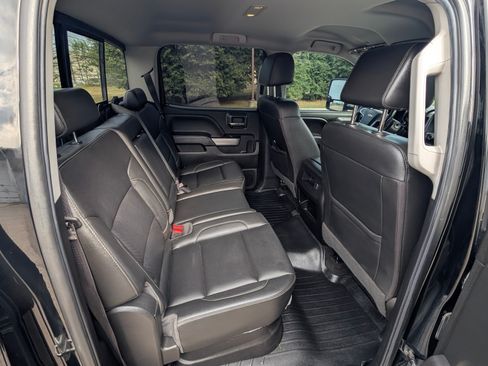 Used 2018 Chevrolet Silverado 2500 LTZ w/ Duramax Plus Package AWD/4WD image 16