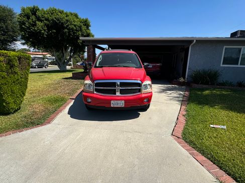 Used 2004 Dodge Durango SLT image 6