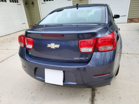 Used 2015 Chevrolet Malibu LT image 6
