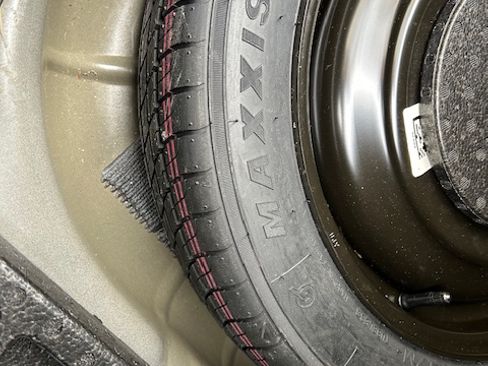 Used 2016 Ford Focus SE w/ Reverse Sensing Package image 15