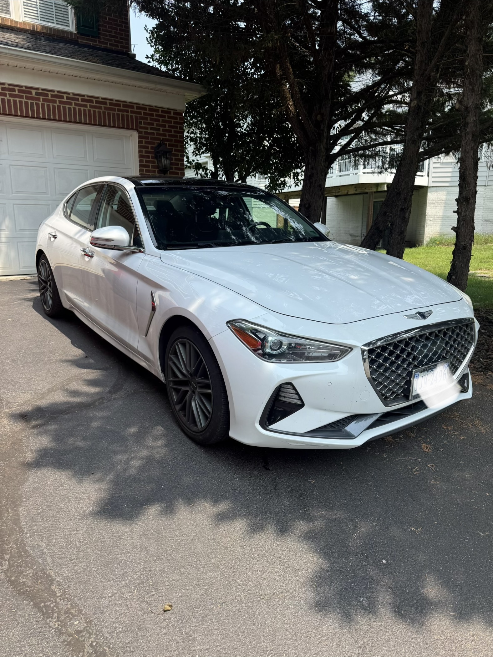 Used 2019 Genesis G70 2.0T Advanced w/ Elite Package AWD/4WD image 1
