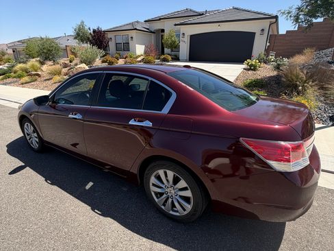 Used 2011 Honda Accord EX-L image 13