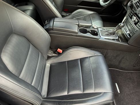 Used 2011 Mercedes-Benz E 550 Cabriolet image 21