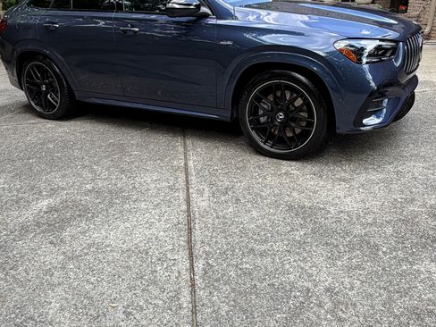 Used 2024 Mercedes-Benz GLE 53 AMG 4MATIC Coupe image 11