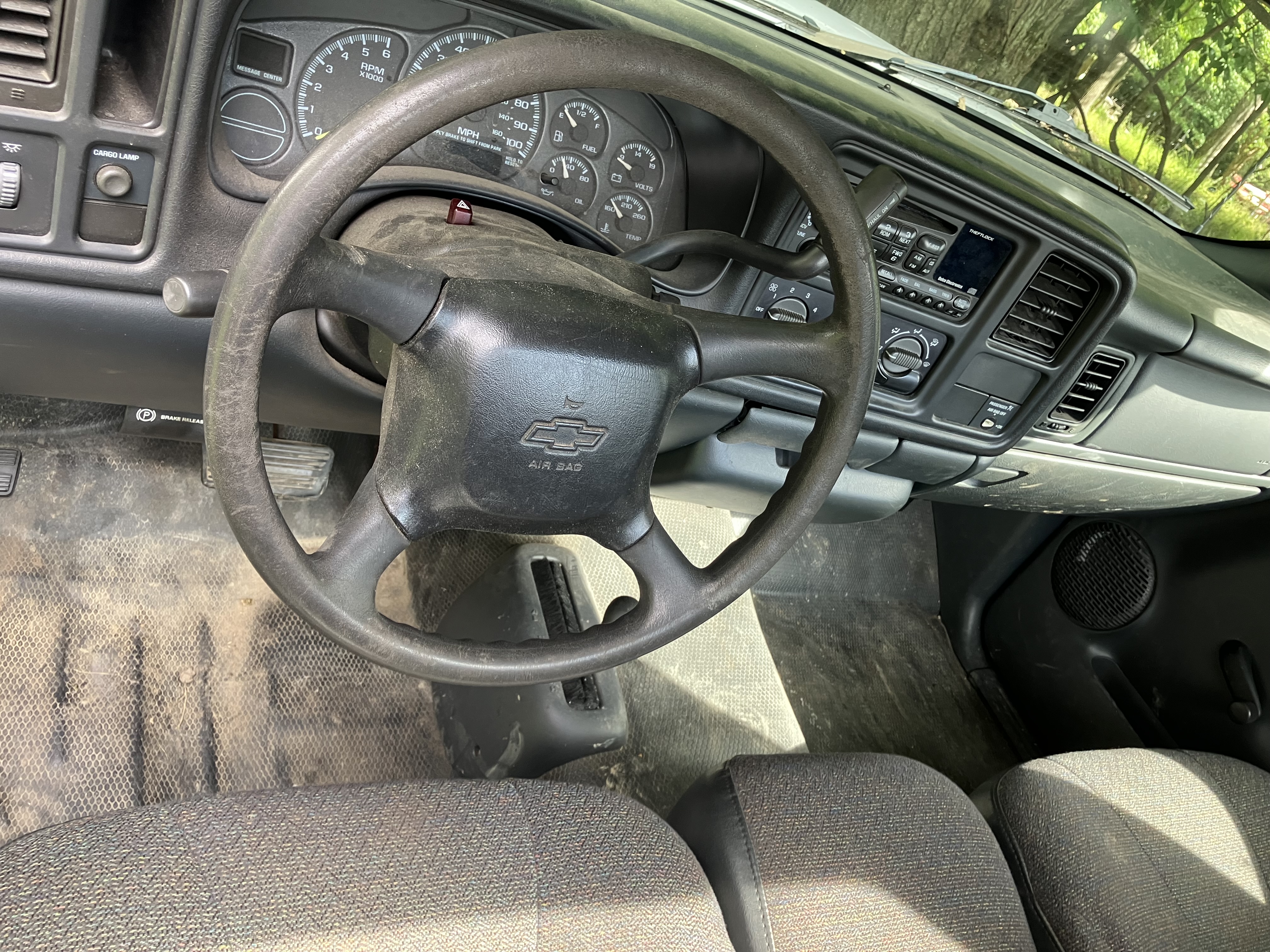 Used 2000 Chevrolet Silverado 1500 4x4 Regular Cab w/ Exterior Appearance Pkg image 6