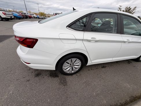 Used 2019 Volkswagen Jetta S w/ Driver Assistance Package FWD image 23