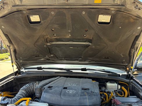 Used 2006 Toyota 4Runner Sport AWD/4WD image 16
