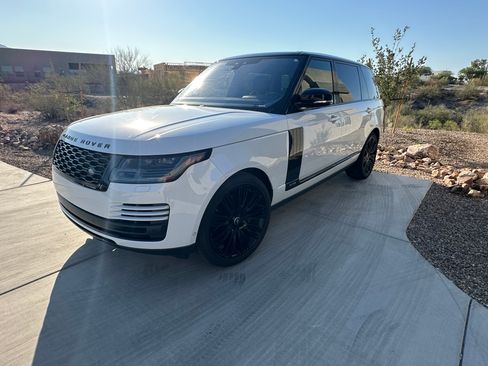 Used 2020 Land Rover Range Rover Long Wheelbase HSE image 8
