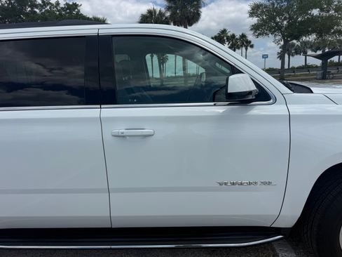 Used 2019 GMC Yukon XL SLT image 22