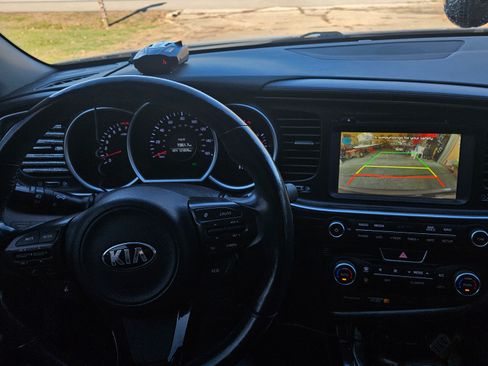 Used 2015 Kia Optima EX w/ EX Premium Package image 10