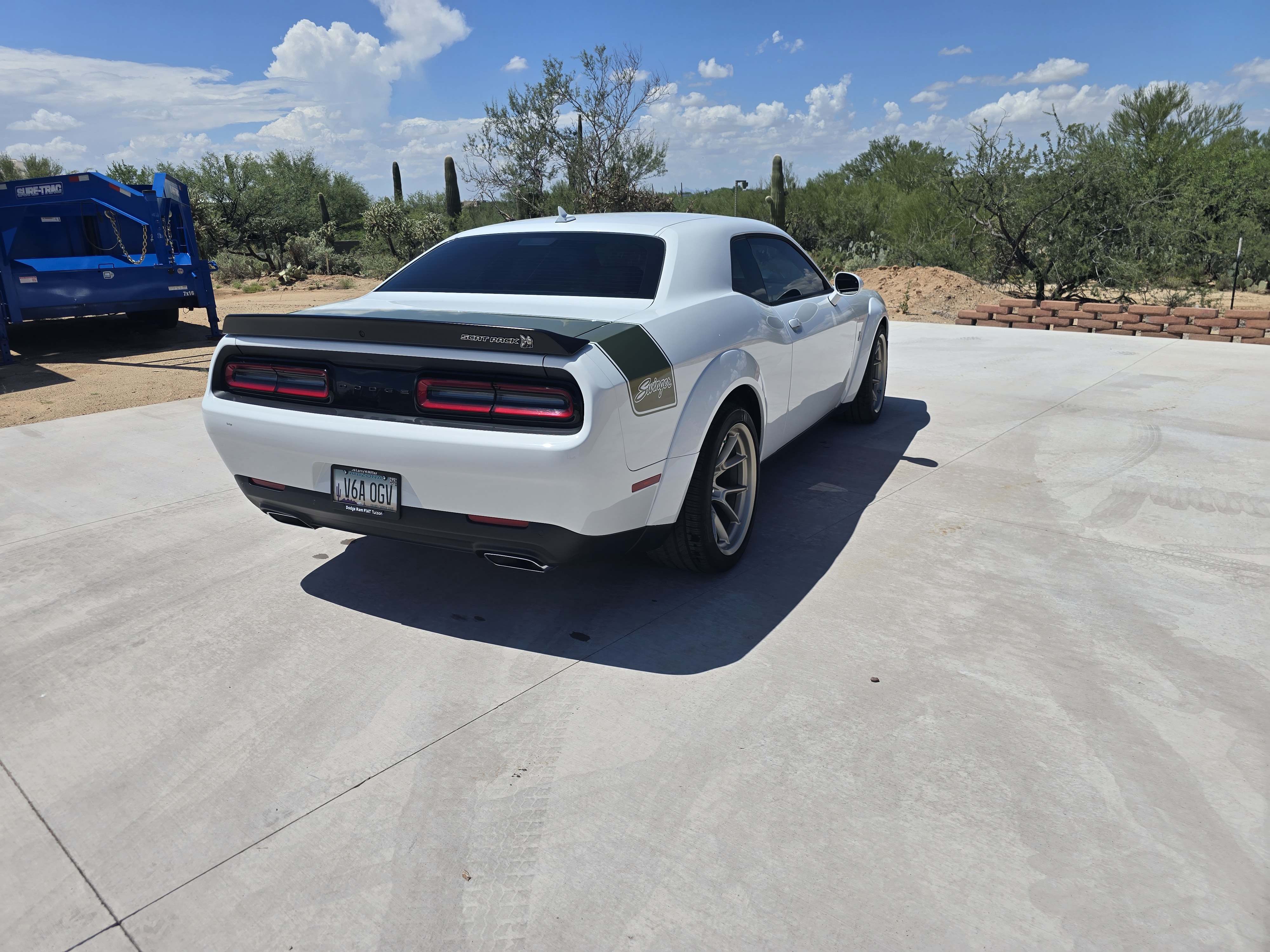 Used 2023 Dodge Challenger R/T Scat Pack RWD image 4