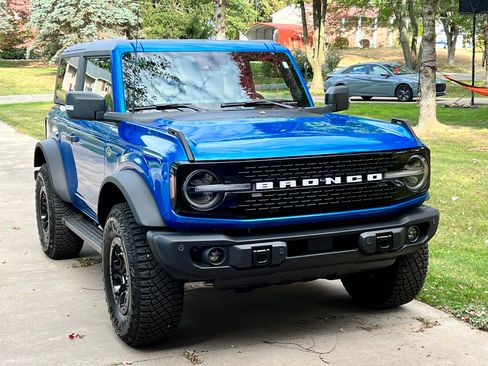 Used 2023 Ford Bronco Wildtrak AWD/4WD image 1
