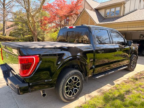 Used 2023 Ford F150 XLT w/ Equipment Group 302A High image 5