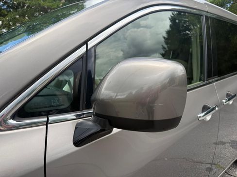 Used 2017 Nissan Quest SV FWD image 23