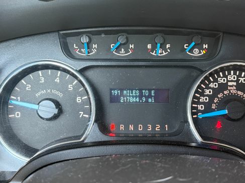Used 2014 Ford F150 XLT RWD image 13