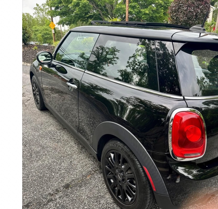 Used 2016 MINI Cooper 2-Door Hardtop FWD image 2