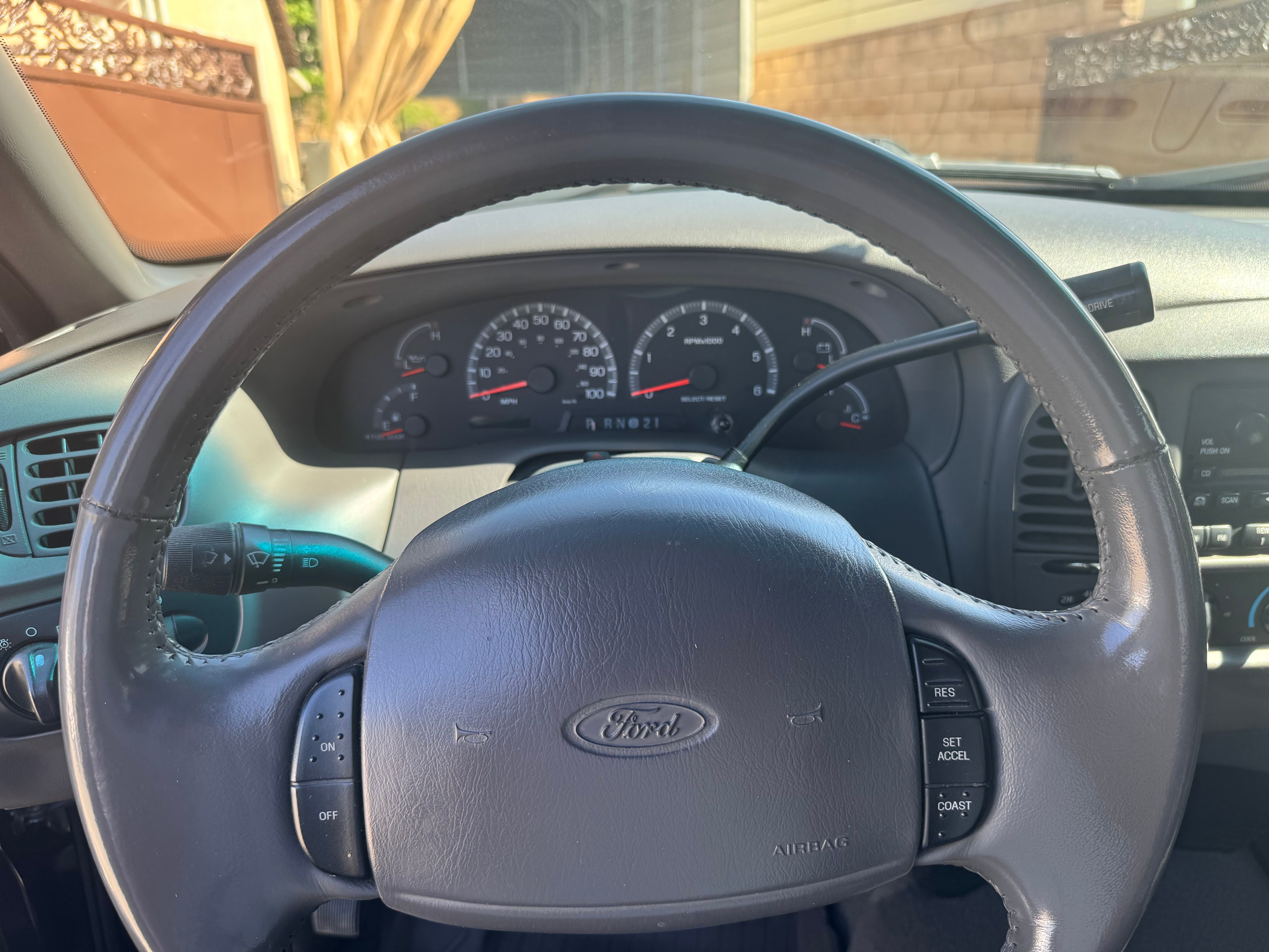 Used 2002 Ford F150 4x4 SuperCab image 4