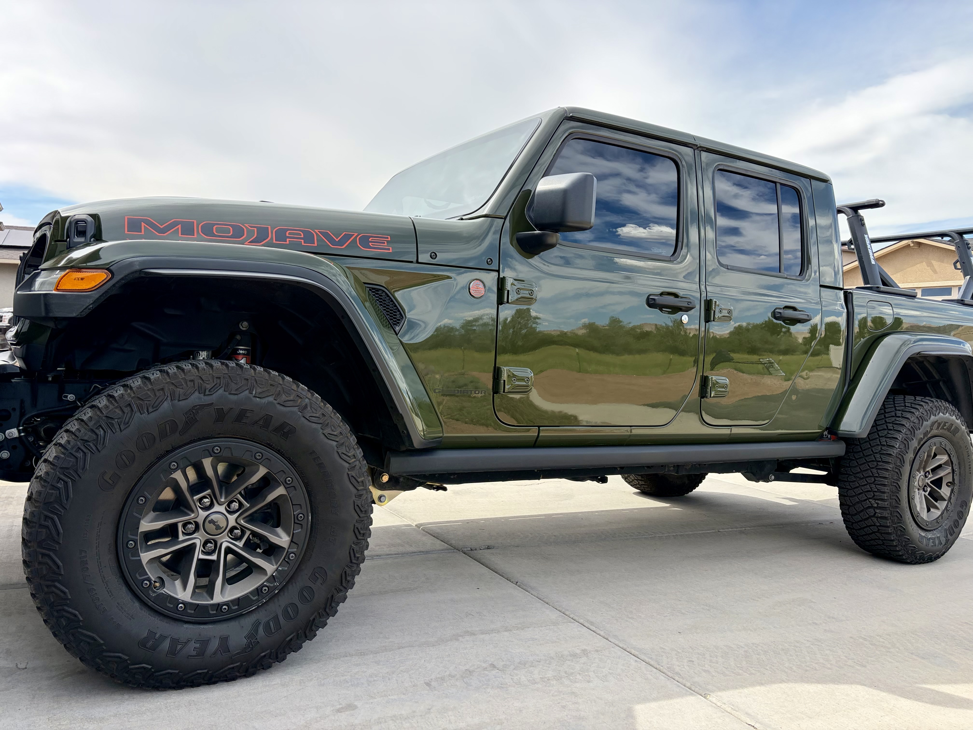 Used 2022 Jeep Gladiator Mojave w/ LED Lighting Group AWD/4WD image 4