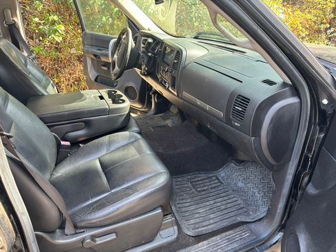 Used 2008 GMC Sierra 1500 SLE w/ Power Pack Plus image 8