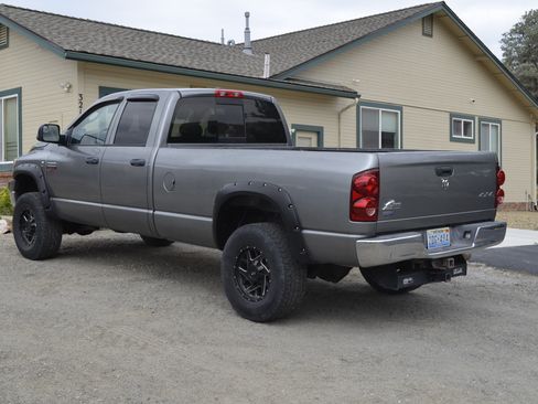 Used 2009 Dodge Ram 3500 Truck SLT w/ Trailer Tow Group AWD/4WD image 5