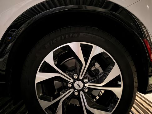 Used 2023 Ford Mustang Mach-E Premium image 14