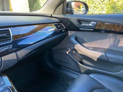 Used 2011 Audi A8 L 4.2 image 8