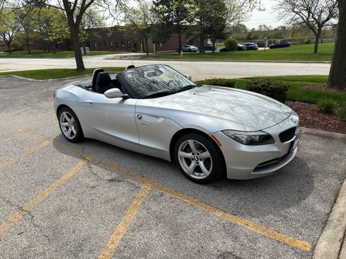 Used 2012 BMW Z4 sDrive28i w/ Premium Pkg RWD image 11